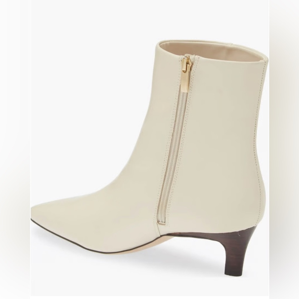 NWT 🔥 Nordstrom Cream Heeled Boots